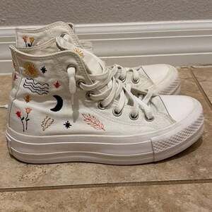 Converse Chuck Taylor All Star Lift Platform High 'It's Okay To Wander' Sneakers